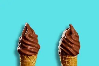 Ice Cream With Luxusdyfa Chocolate Iceland Medium1000x667