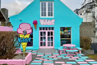 Valdis Ice Cream Parlor Reykjavik Medium1000x667